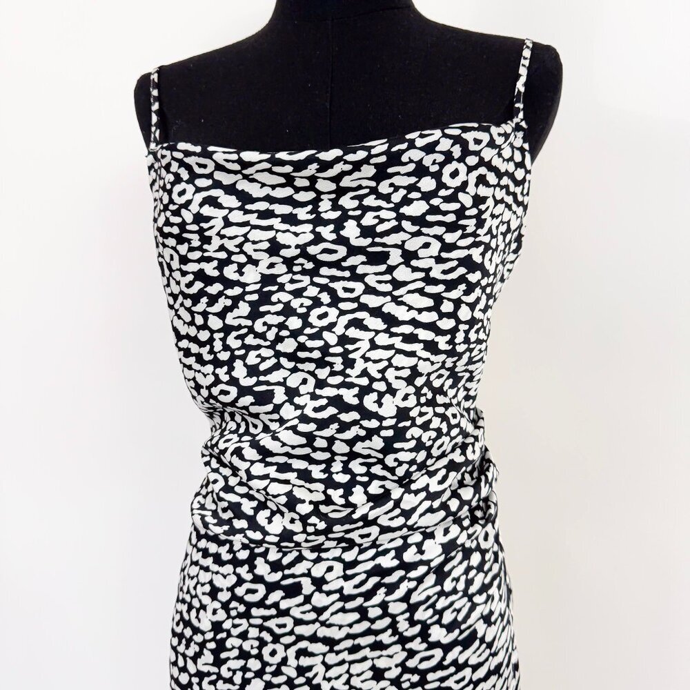 90S STYLE SATIN SLIP DRESS DRAPED COWL NECK BLACK AND WHITE LEOPARD PRINT - Picture 2 of 8